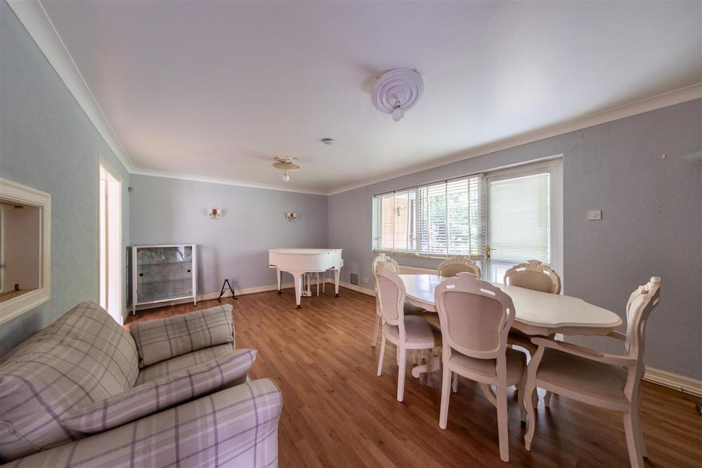 Watling Court-007.jpg