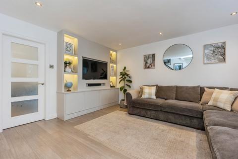 3 bedroom semi-detached house for sale, Drummond Way, Macclesfield, SK10