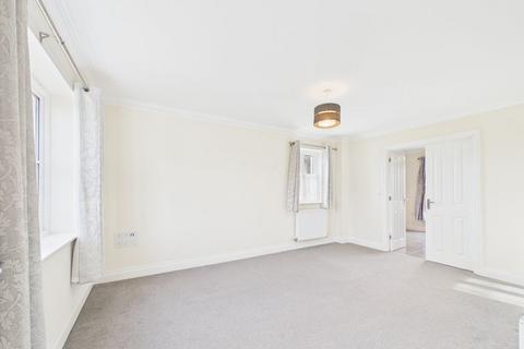 3 bedroom end of terrace house to rent, Carnaile Road, Alconbury Weald