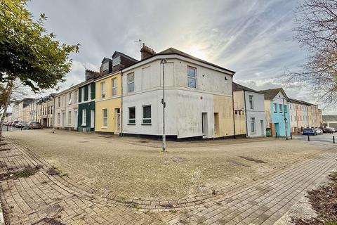 undefined, Camden Street, Plymouth. Ready-made investment – central HMO producing £16,440 pa with 4 rooms let over 3 floors