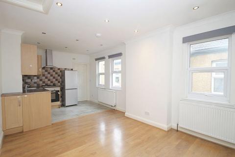 2 bedroom property for sale, Pinner Road, Harrow