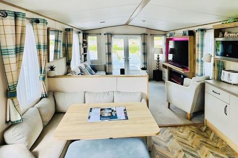 3 bedroom lodge for sale, Mallard Lake, Cotswold Hoburne, Cotswold Lakes