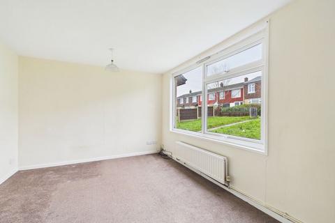 3 bedroom terraced house for sale, Penistone Close, Telford TF2