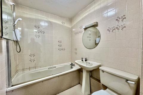 2 bedroom apartment for sale, Princess Road, Poole, Dorset, BH12