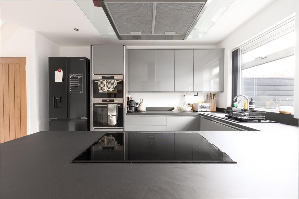 31 Derrick Road, BS15 8 DS-15.jpg