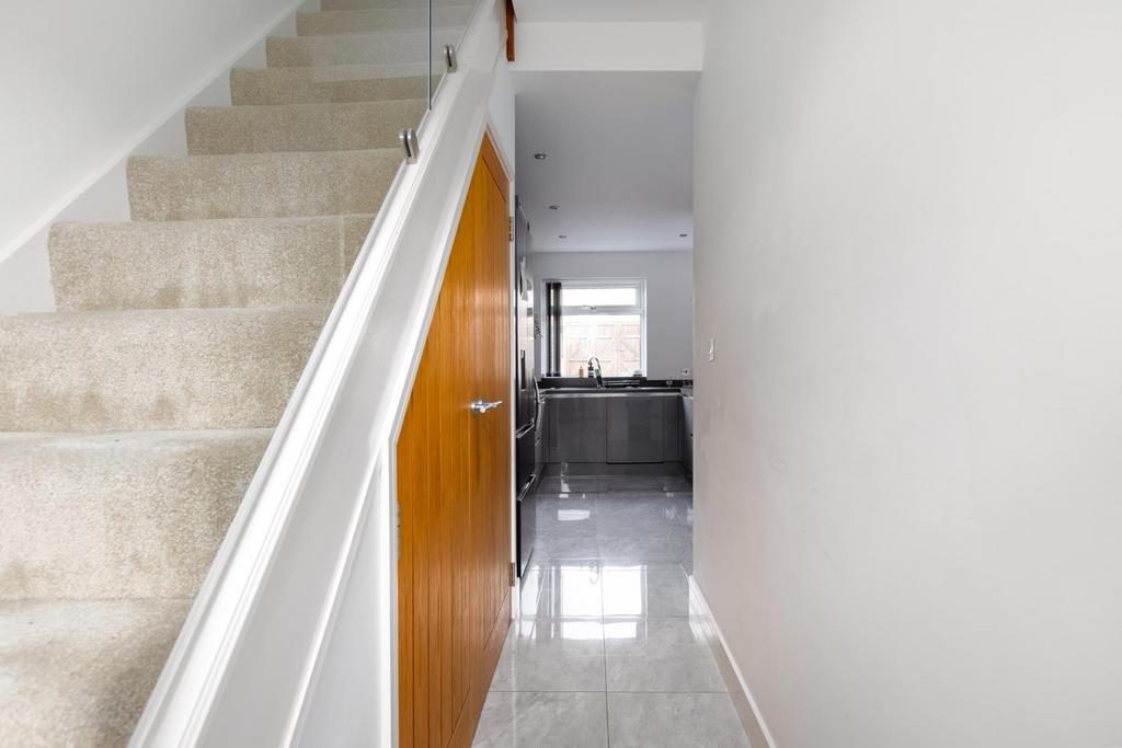 31 Derrick Road, BS15 8 DS-13.jpg