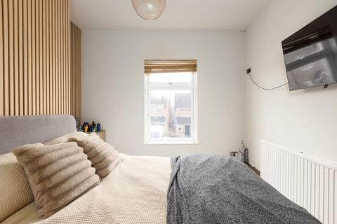 2 bedroom terraced house for sale, Derrick Road, Kingswood