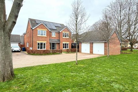 Bobbin Close, Brockworth, Gloucester