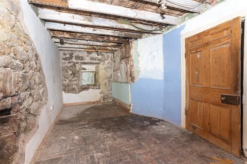 2 bedroom end of terrace house for sale, High Street, Bangor, Gwynedd, LL57