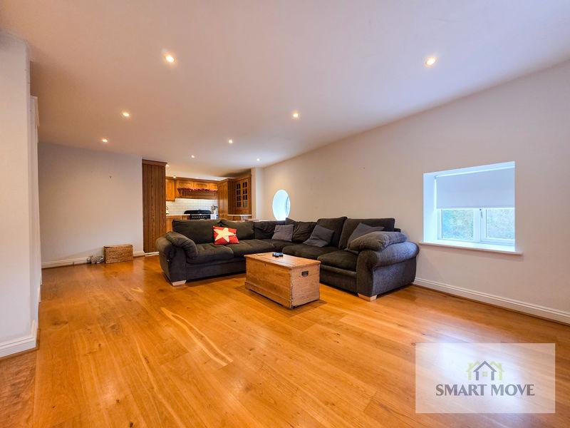 Lounge into Kitchen