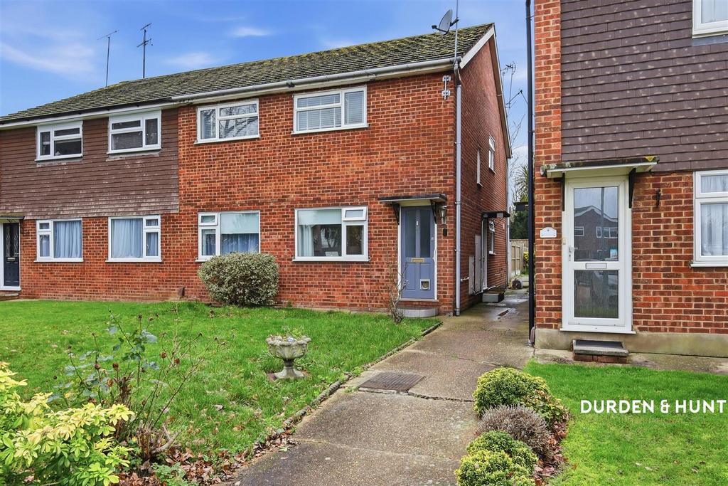 Hurstlands Close