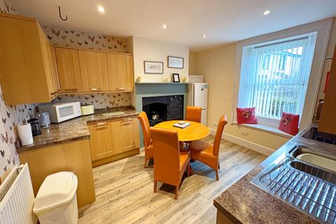 3 bedroom end of terrace house to rent, Workington CA14