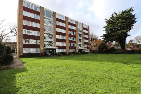 2 bedroom ground floor flat for sale, Poole Road, Poole BH12