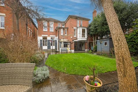 7 bedroom detached house for sale, Yarborough Road, Southsea