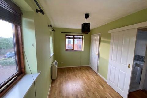 1 bedroom cluster house for sale, Johnson Close, Bedford MK43