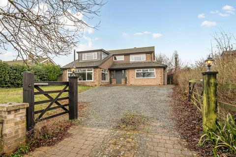 4 bedroom detached house for sale, Church Street, Biggleswade SG18