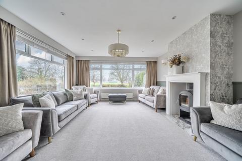 4 bedroom detached house for sale, Church Street, Biggleswade SG18