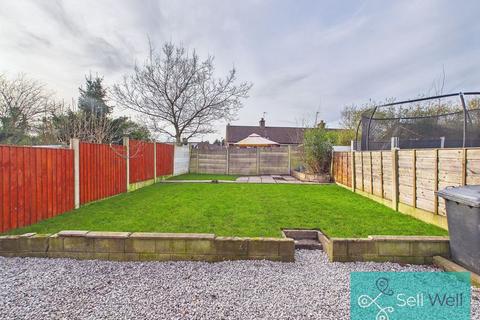 3 bedroom semi-detached house for sale, Carrfield Avenue, Manchester M38