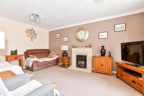 2 bedroom semi-detached bungalow for sale, Willowside, Snodland ME6