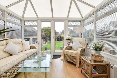 3 bedroom detached house for sale, Petrel Close, Herne Bay, Kent