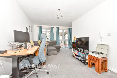 1 bedroom apartment for sale, Milton Road, Southsea, Hampshire