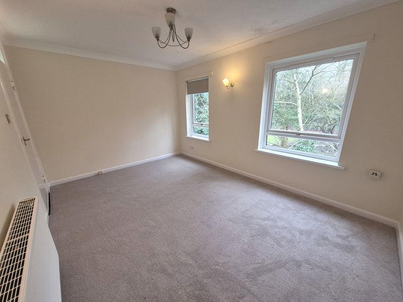 Lounge Dining Room