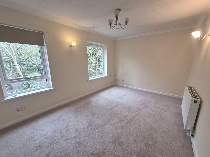 Lounge Dining Room