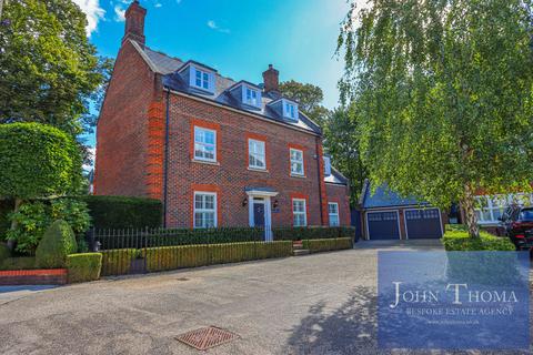 undefined, Regents Drive, Woodford Green IG8