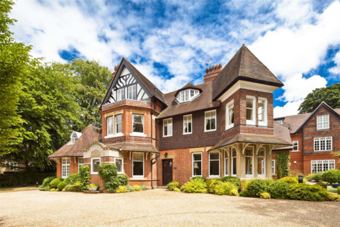 3 bedroom apartment for sale, 12 Court Gardens, Goring on Thames, RG8