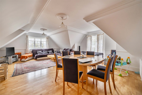3 bedroom apartment for sale, 12 Court Gardens, Goring on Thames, RG8