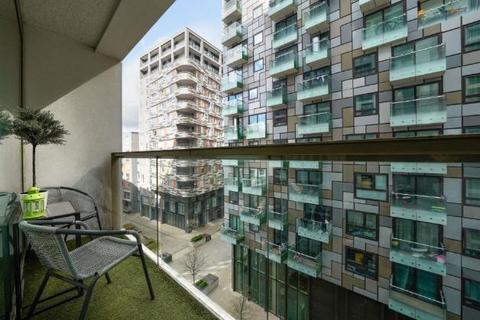 1 bedroom flat to rent, Cobalt Point, 38 Millharbour, Canary Wharf, South Quay, London, E14 9JG