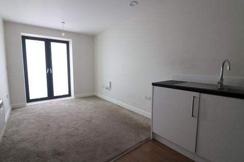 undefined, Luton LU1