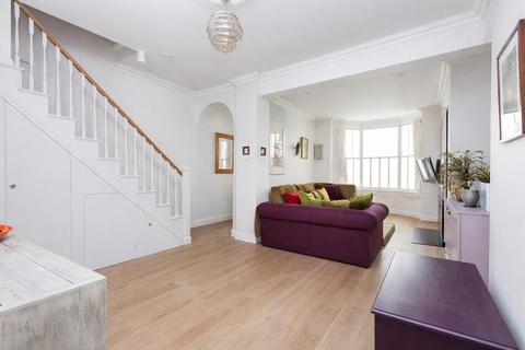 undefined, Chatto Road, Clapham, London, SW11 6LL