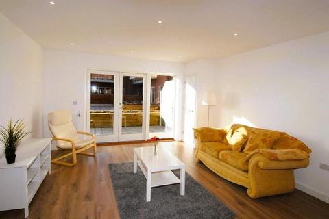 1 bedroom apartment to rent, Kingston Road, Wimbledon Chase, SW20 8BU
