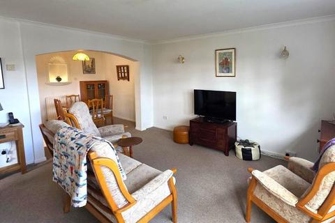 2 bedroom apartment for sale, Foreland Road, Bembridge, Isle of Wight, PO35 5UA