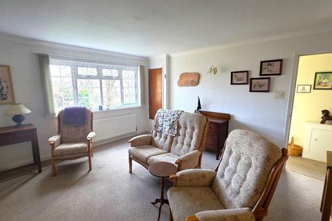 2 bedroom apartment for sale, Foreland Road, Bembridge, Isle of Wight, PO35 5UA