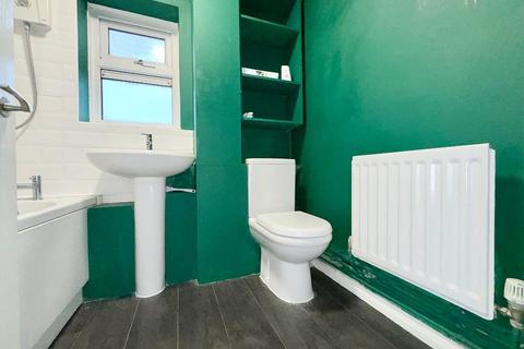 1 bedroom apartment for sale, Dewsbury Road, Runfold, Luton, Bedfordshire, LU3 2HJ