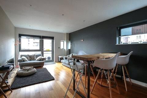 2 bedroom apartment for sale, William Jessop Way, Liverpool, Merseyside, L3