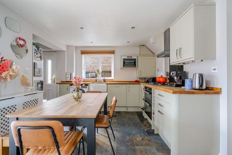undefined, Gloucester Road, Bagshot, GU19
