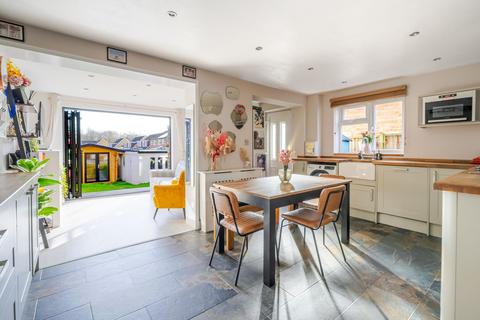 undefined, Gloucester Road, Bagshot, GU19