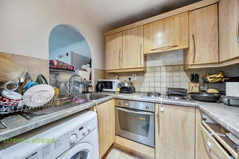 undefined, Middlesex Road, Mitcham, CR4