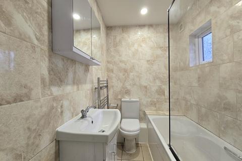 undefined, High Street, Aldershot GU12