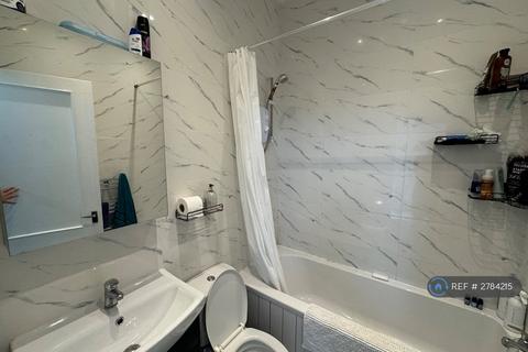 2 bedroom flat to rent, Daisy Street, Glasgow, G42