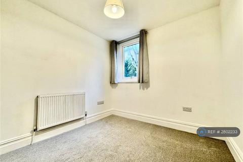 1 bedroom flat to rent, Westerham Road, Westbourne, BH4