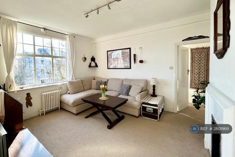 1 bedroom flat to rent, Gilling Court, London, NW3