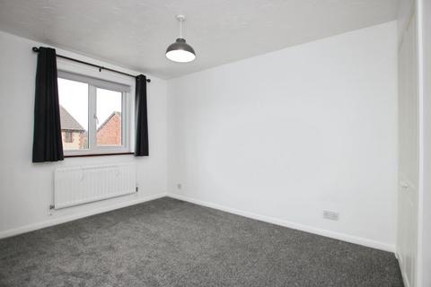 2 bedroom semi-detached house to rent, Fennel Drive, Bristol BS32