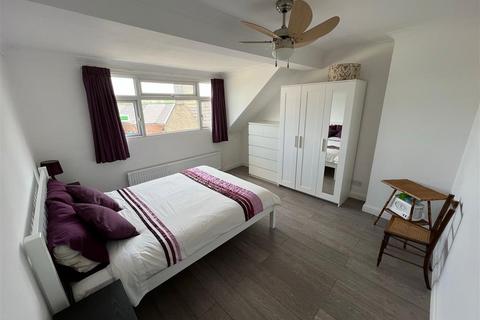 6 bedroom detached house for sale, Biggleswade Road, Potton, Sandy