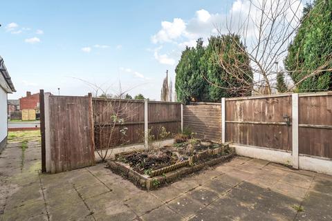 3 bedroom bungalow for sale, Derrington Avenue, Crewe, Cheshire