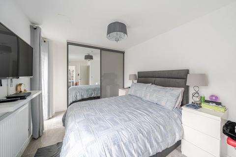 2 bedroom apartment for sale, Holly Lane, Dunstable LU5