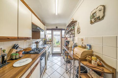 3 bedroom terraced house for sale, Malvern Avenue, Harrow
